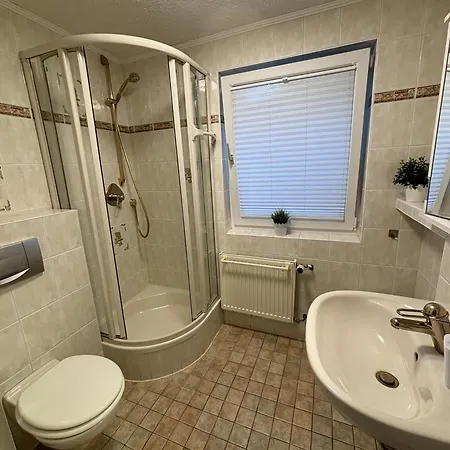 Ostseebad 4-personen-ferienhaus Mit Beh Wpool 아파트 *