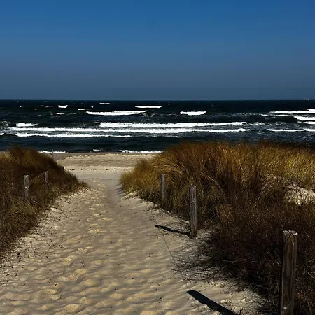 Ostseebad 4-personen-ferienhaus Mit Beh Wpool Apartmán Goehren (Ruegen)